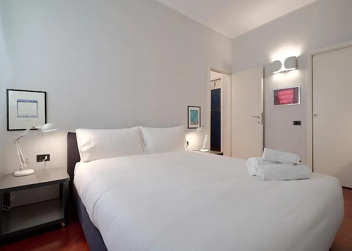 Xenia - Intimate 10 Min From Duomo Apartament *