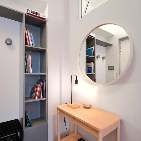 Appartement Xenia - Intimate 10 Min From Duomo